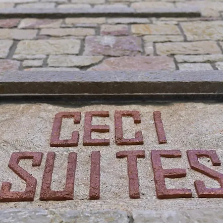 Ceci 4*